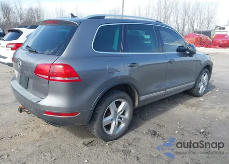 2011 Volkswagen Touareg Vr6 Lux из США, поврежденный, VIN WVGFF9BP0BD000465